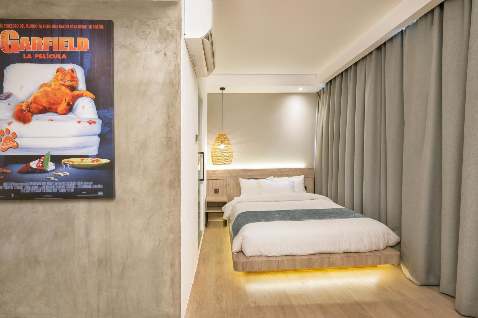 Theatre Hotel Kuching Dış mekan fotoğraf