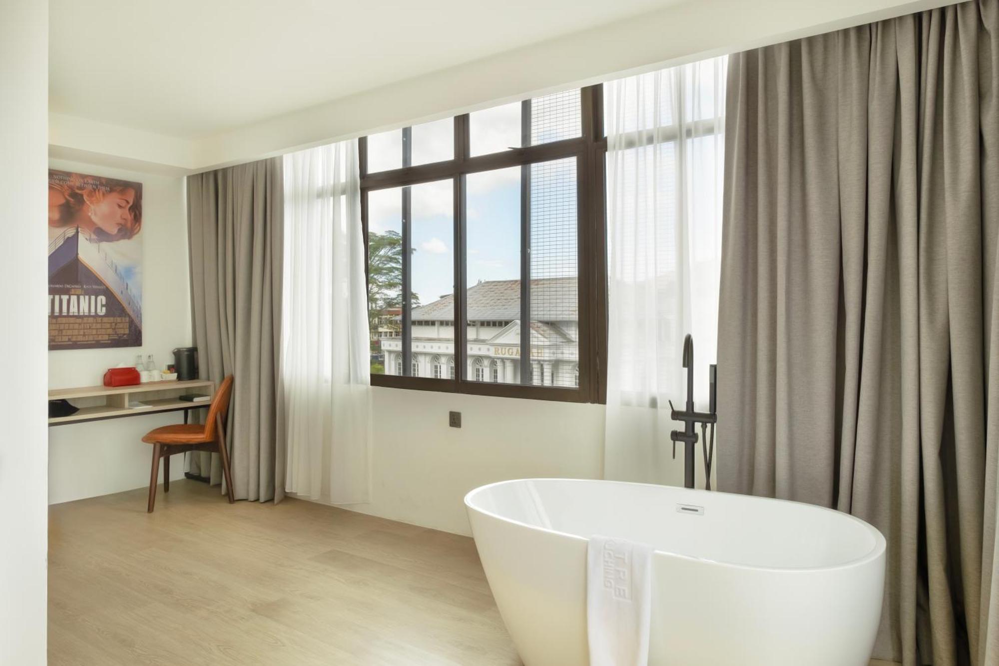 Theatre Hotel Kuching Dış mekan fotoğraf